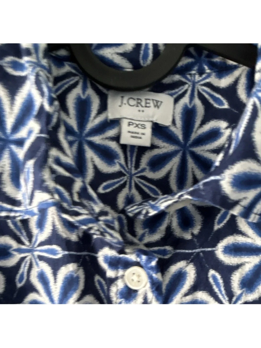 Woman’s navy and White Floral Long-Sleeve Button-Up Shirt
